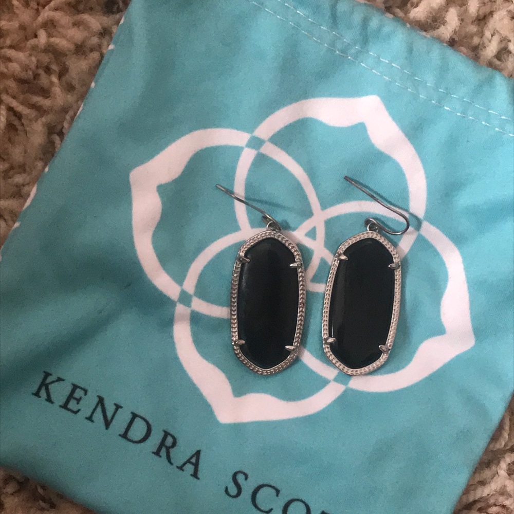 don’t wear them anymore - Picture 2 of 2